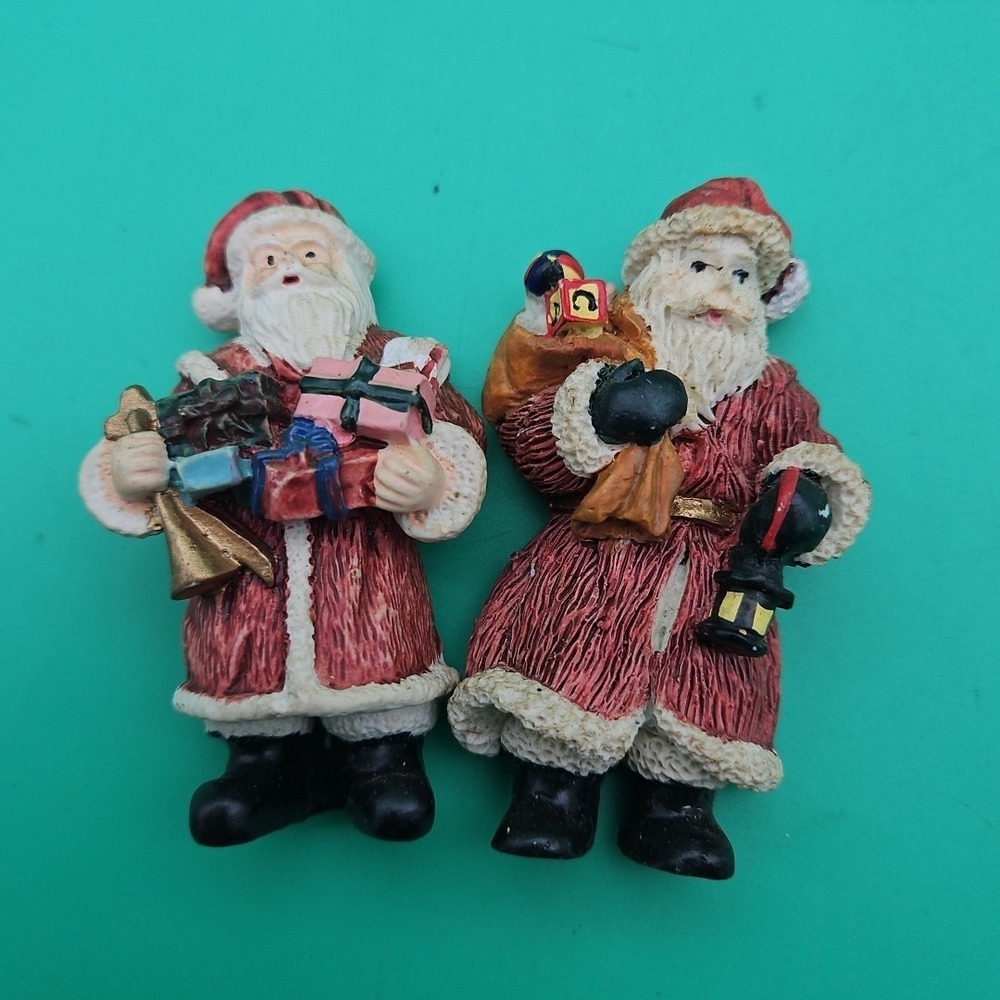 Set Of 2‎ Vintage Christmas Santa Claus Refrigerator Magnets